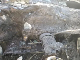 1996 Cadillac Fleetwood z VIN 1G6DW52P8TR712170, wystawiony jako Copart lot #46880555 z przebiegiem Nie podano mil oraz Szkoda całkowita • Salvage title. Historia ofert i sprzedaży dostępna na DreamBid. Obrazek 9.
