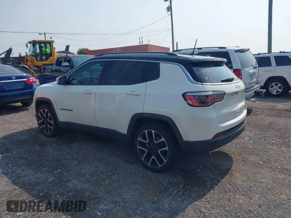 2018 Jeep Compass Limited z VIN 3C4NJCCB6JT308974, wystawiony jako IAAI lot #42468367 z przebiegiem 137 289 mil mil oraz . Historia ofert i sprzedaży dostępna na DreamBid. Obrazek 14.