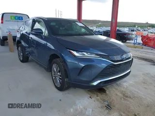 2021 Toyota Venza LE with VIN JTEAAAAH6MJ012502, listed as a IAAI auction lot 41482044 with 140,340 mi miles. Bid and sale history available at carsss.com. Image 1.