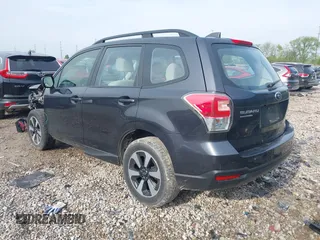 2018 Subaru Forester z VIN JF2SJABC1JH534213, wystawiony jako IAAI lot #42151142 z przebiegiem 108 714 mil mil oraz . Historia ofert i sprzedaży dostępna na DreamBid. Obrazek 3.