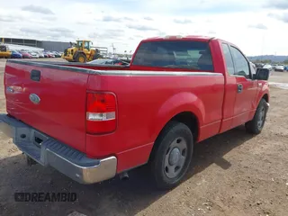2005 Ford F-150 XL with VIN 1FTRF12515NA28484, listed as a IAAI auction lot 41812816 with 164,163 mi miles. Bid and sale history available at carsss.com. Image 4.