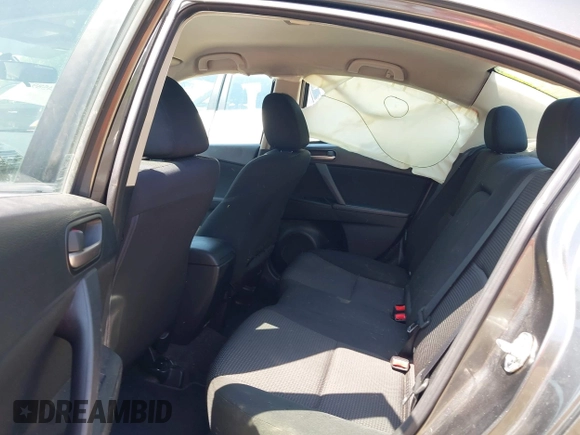 2012 Mazda 3 i Touring z VIN JM1BL1V78C1656263, wystawiony jako IAAI lot #42245893 z przebiegiem 161 723 mil mil oraz . Historia ofert i sprzedaży dostępna na DreamBid. Obrazek 8.