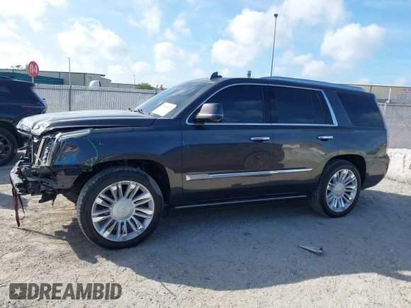 2017 Cadillac Escalade Premium Luxury z VIN 1GYS4CKJ5HR293450, wystawiony jako IAAI lot #41951478 z przebiegiem 51 882 mil mil oraz . Historia ofert i sprzedaży dostępna na DreamBid. Obrazek 15.