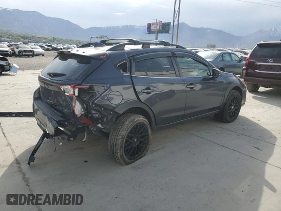 2018 Subaru Crosstrek Limited z VIN JF2GTAMC3J8239501, wystawiony jako Copart lot #54179045 z przebiegiem 82 513 mil mil oraz Szkoda całkowita • Salvage title. Historia ofert i sprzedaży dostępna na DreamBid. Obrazek 3.