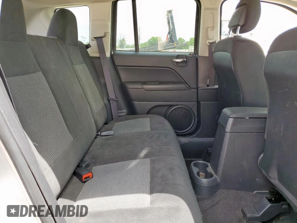 2017 Jeep Compass Sport с VIN 1C4NJCBA0HD147935, выставлен на аукционе Copart как лот 62704255 с пробегом 136 711 миль миль и Списание • Salvage title. История ставок и продаж доступна на DreamBid. Изображение 11.