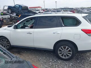 2016 Nissan Pathfinder S with VIN 5N1AR2MN0GC637700, listed as a IAAI auction lot 41899423 with Not provided miles and . Bid and sale history available at DreamBid. Image 15.