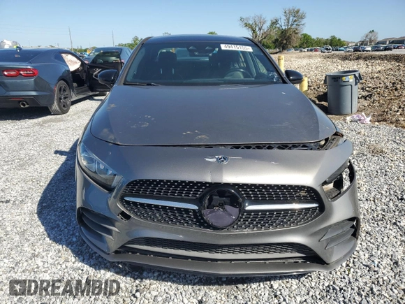 2019 Mercedes-Benz A 220 with VIN WDD3G4EB2KW002770, listed as a Copart auction lot 49415155 with 89,054 mi miles and Clean Title. Bid and sale history available at DreamBid. Image 5.