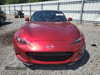 2020 Mazda MX-5 Miata Grand Touring z VIN JM1NDAD79L0415751, wystawiony jako Copart lot #71864574 z przebiegiem Nie podano mil oraz Szkoda całkowita • Salvage title. Historia ofert i sprzedaży dostępna na DreamBid. Obrazek 5.