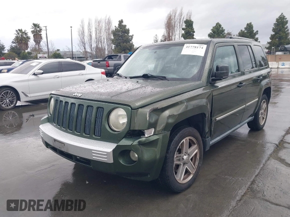 2008 Jeep Patriot Limited with VIN 1J8FT48W28D522403, listed as a IAAI auction lot 41778174 with 144,683 mi miles and . Bid and sale history available at DreamBid. Image 2.