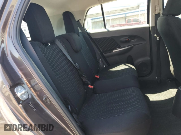 2011 Scion xD z VIN JTKKU4B44B1010587, wystawiony jako Copart lot #55654225 z przebiegiem 87 926 mil mil oraz Szkody całkowita. Historia ofert i sprzedaży dostępna na DreamBid. Obrazek 10.