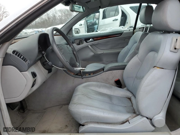2002 Mercedes-Benz CLK-Class with VIN WDBLK65G42T128662, listed as a Copart auction lot 42185155 with 93,905 mi miles and Salvage Title. Bid and sale history available at carsss.com. Image 7.