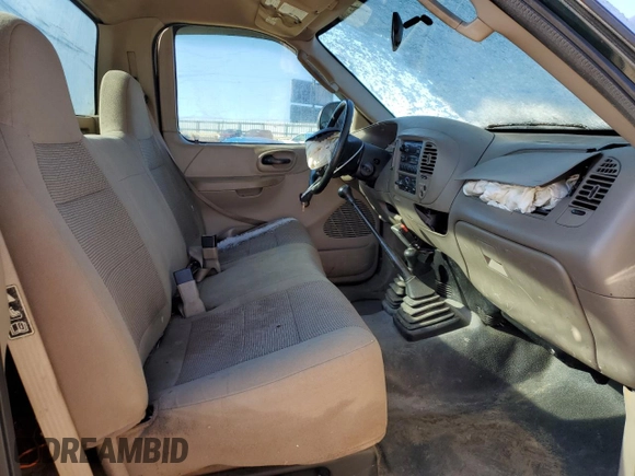 2003 Ford F-150 XL z VIN 1FTRF18243NB75182, wystawiony jako Copart lot #41501655 z przebiegiem Nie podano mil oraz Szkoda całkowita • Salvage title. Historia ofert i sprzedaży dostępna na DreamBid. Obrazek 7.