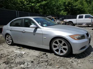 2006 BMW 3 Series 330i with VIN WBAVB33536PS06970, listed as a Copart auction lot 57817975 with 33,078 mi miles and Clean title. Bid and sale history available at DreamBid. Image 4.
