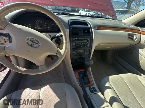 2003 Toyota Solara SE with VIN 2T1FF28P93C885704, listed as a Copart auction lot 83369894 with 89,394 mi miles and Clean Title. Bid and sale history available at carsss.com. Image 9.