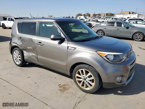 2019 Kia Soul + with VIN KNDJP3A51K7631927, listed as a Copart auction lot 47742745 with 149,208 mi miles and Salvage Title. Bid and sale history available at carsss.com. Image 4.