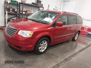 2010 Chrysler Town & Country Touring with VIN 2A4RR5D14AR212995, listed as a IAAI auction lot 41944861 with 264,784 mi miles. Bid and sale history available at carsss.com. Image 21.