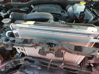 2022 Ram 1500 Laramie z VIN 1C6SRFJT6NN267431, wystawiony jako Copart lot #71281555 z przebiegiem 37 152 mil mil oraz Szkoda całkowita • Salvage title. Historia ofert i sprzedaży dostępna na DreamBid. Obrazek 13.