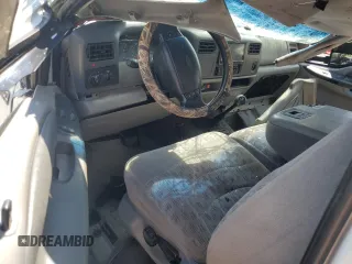 1999 Ford Super Duty F-250 XL with VIN 1FTNX21F3XEA71139, listed as a Copart auction lot 67062114 with 203,233 mi miles and Salvage Title. Bid and sale history available at carsss.com. Image 8.