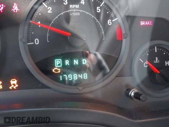 2008 Jeep Compass Sport with VIN 1J8FF47W08D705923, listed as a IAAI auction lot 41749761 with 179,848 mi miles and . Bid and sale history available at DreamBid. Image 15.