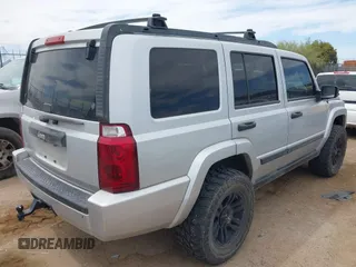 2006 Jeep Commander with VIN 1J8HG48K06C349008, listed as a IAAI auction lot 42084480 with 222,664 mi miles and . Bid and sale history available at DreamBid. Image 4.