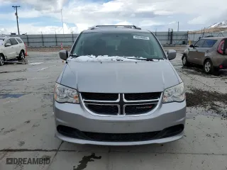 2016 Dodge Grand Caravan SXT with VIN 2C4RDGCG8GR161208, listed as a Copart auction lot 49538885 with 151,558 mi miles and Salvage Title. Bid and sale history available at carsss.com. Image 5.