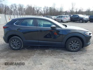 2021 Mazda CX-30 S with VIN 3MVDMBAL5MM214185, listed as a IAAI auction lot 41800888 with 33,267 mi miles and . Bid and sale history available at carsss.com. Image 13.