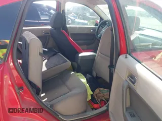 2008 Ford Focus SE with VIN 1FAHP35N18W138231, listed as a IAAI auction lot 42303312 with 174,808 mi miles and . Bid and sale history available at DreamBid. Image 8.