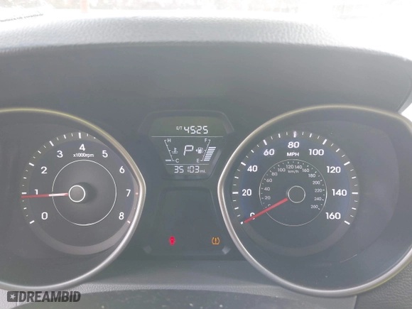 2016 Hyundai Elantra SE with VIN 5NPDH4AE3GH692568, listed as a IAAI auction lot 41110580 with 35,103 mi miles. Bid and sale history available at carsss.com. Image 7.