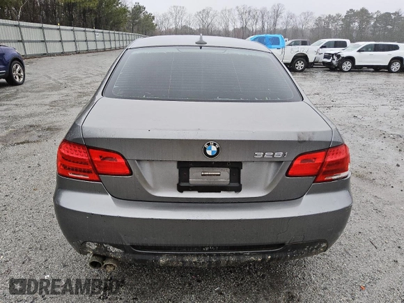 2011 BMW 3 Series 328i xDrive with VIN WBAKF5C5XBE655345, listed as a Copart auction lot 45137585 with 0 mi miles and Clean Title. Bid and sale history available at carsss.com. Image 6.