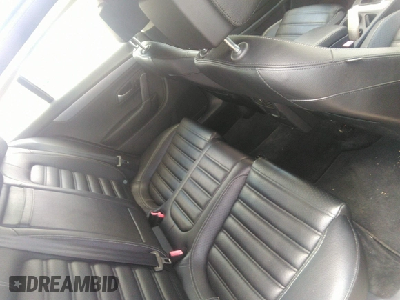 2013 Volkswagen CC R-Line с VIN WVWAP7AN6DE540836, выставлен на аукционе IAAI как лот 42542982 с пробегом 80 364 миль миль и . История ставок и продаж доступна на DreamBid. Изображение 8.