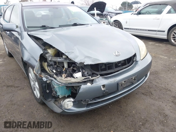 2005 Lexus ES 330 with VIN JTHBA30G055137002, listed as a IAAI auction lot 41547124 with 145,049 mi miles. Bid and sale history available at carsss.com. Image 17.