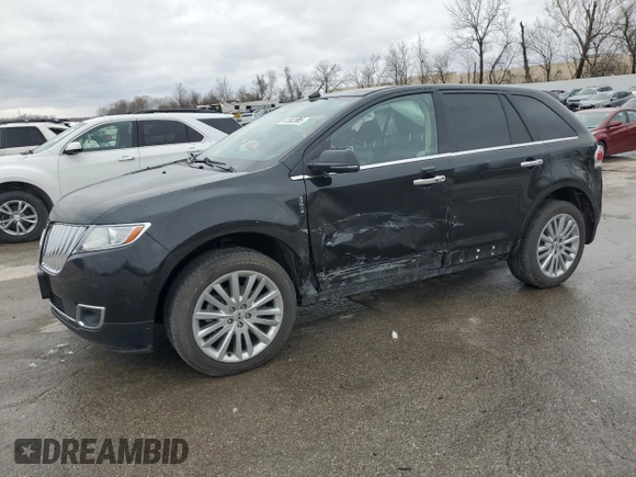 2013 Lincoln MKX with VIN 2LMDJ8JK1DBL43451, listed as a Copart auction lot 47883205 with 45,983 mi miles and Salvage Title. Bid and sale history available at carsss.com. Image 1.