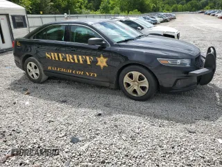 2016 Ford Police Interceptor with VIN 1FAHP2MT2GG117875, listed as a Copart auction lot 62485114 with 95,097 mi miles and Salvage title. Bid and sale history available at DreamBid. Image 4.