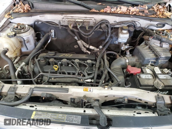 2010 Ford Escape XLS with VIN 1FMCU9C78AKA44179, listed as a Copart auction lot 80518154 with 175,149 mi miles and Salvage title. Bid and sale history available at DreamBid. Image 12.