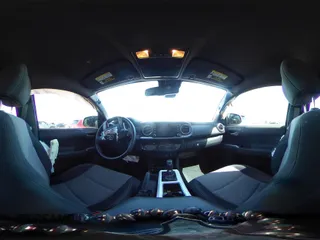 2023 Toyota Tacoma SR z VIN 3TYRZ5CN5PT034397, wystawiony jako IAAI lot #42055222 z przebiegiem 39 144 mil mil oraz . Historia ofert i sprzedaży dostępna na DreamBid. Obrazek 21.