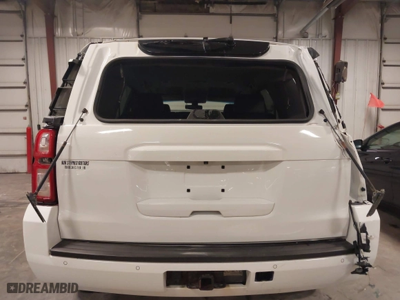 2015 Chevrolet Tahoe Commercial with VIN 1GNSK2EC5FR688820, listed as a IAAI auction lot 41444813 with 206,244 mi miles. Bid and sale history available at carsss.com. Image 6.