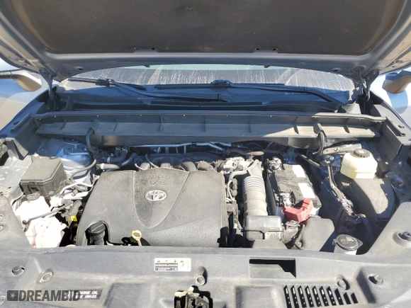 2021 Toyota Highlander XLE with VIN 5TDGZRAH9MS080656, listed as a Copart auction lot 47104595 with 55,616 mi miles and Salvage Title. Bid and sale history available at carsss.com. Image 12.