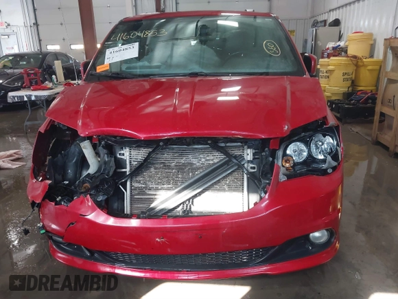 2014 Dodge Grand Caravan R/T with VIN 2C4RDGEG8ER431077, listed as a IAAI auction lot 41604853 with 261,343 mi miles and . Bid and sale history available at DreamBid. Image 12.