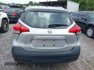 2018 Nissan Kicks SV с VIN 3N1CP5CU1JL515911, выставлен на аукционе IAAI как лот 42352777 с пробегом 50 917 миль миль и . История ставок и продаж доступна на DreamBid. Изображение 16.