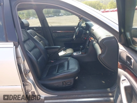 2001 Audi A4 with VIN WAUDH68D11A029147, listed as a IAAI auction lot 42409279 with 198,567 mi miles and . Bid and sale history available at DreamBid. Image 5.