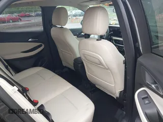 2024 Buick Encore GX Preferred z VIN KL4AMCSL3RB141383, wystawiony jako IAAI lot #42296144 z przebiegiem 9 483 mil mil oraz . Historia ofert i sprzedaży dostępna na DreamBid. Obrazek 8.