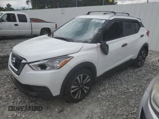 2018 Nissan Kicks S with VIN 3N1CP5CU4JL508287, listed as a Copart auction lot 63218365 with 62,530 mi miles and Salvage title. Bid and sale history available at DreamBid. Image 1.