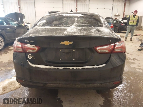 2020 Chevrolet Malibu LT with VIN 1G1ZD5STXLF043268, listed as a IAAI auction lot 41339837 with 112,770 mi miles and . Bid and sale history available at DreamBid. Image 16.
