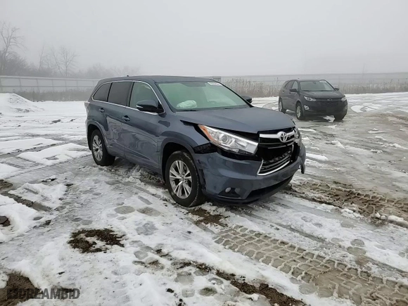 2016 Toyota Highlander LE with VIN 5TDBKRFHXGS311706, listed as a Copart auction lot 86204034 with 88,898 mi miles and Non Repairable. Bid and sale history available at carsss.com. Image 12.