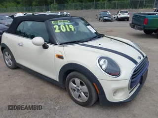 2019 MINI Convertible Cooper with VIN WMWWG5C52K3F79780, listed as a IAAI auction lot 42622429 with 38,532 mi miles and . Bid and sale history available at DreamBid. Image 1.
