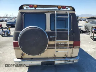 1985 Chevrolet Chevy Van z VIN 1GBEG25HXF7160399, wystawiony jako Copart lot #64115004 z przebiegiem 40 895 mil mil oraz Czysty tytuł • Clean title. Historia ofert i sprzedaży dostępna na DreamBid. Obrazek 6.