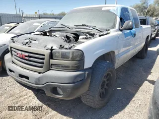 2006 GMC Sierra 1500 SLE1 z VIN 1GTEC19Z46Z237647, wystawiony jako Copart lot #46745115 z przebiegiem 211 312 mil mil oraz Szkoda całkowita • Salvage title. Historia ofert i sprzedaży dostępna na DreamBid. Obrazek 1.