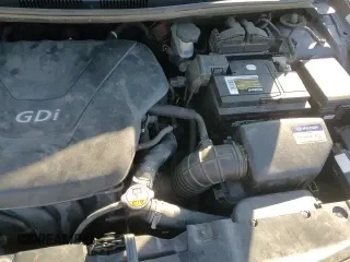 2017 Hyundai Accent SE z VIN KMHCT4AE8HU176302, wystawiony jako Copart lot #82631845 z przebiegiem 123 042 mil mil oraz Szkoda całkowita • Salvage title. Historia ofert i sprzedaży dostępna na DreamBid. Obrazek 13.