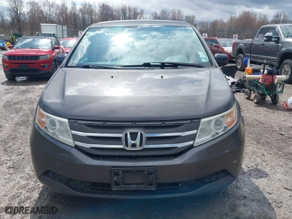 2013 Honda Odyssey EX with VIN 5FNRL5H40DB068597, listed as a IAAI auction lot 41910524 with 164,991 mi miles. Bid and sale history available at carsss.com. Image 13.