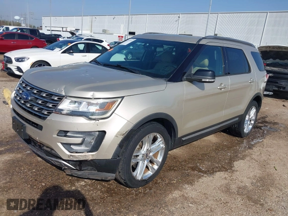 2017 Ford Explorer XLT z VIN 1FM5K7D89HGD85422, wystawiony jako IAAI lot #41787616 z przebiegiem 32 068 mil mil oraz . Historia ofert i sprzedaży dostępna na DreamBid. Obrazek 22.